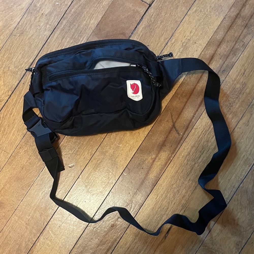 Fjallraven High Coast Hip Pack in black